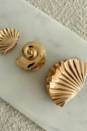 Mini Icon Shell Claw Clip Gold