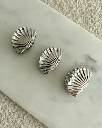 Mini Icon Shell Claw Clip Silver