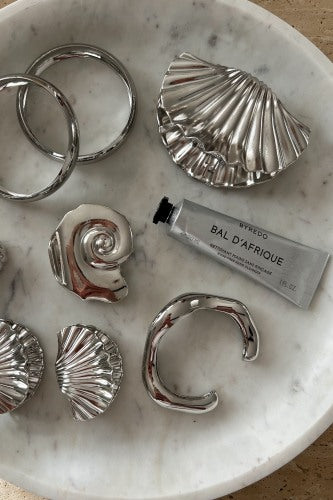 Swirl Shell Claw Clip Silver